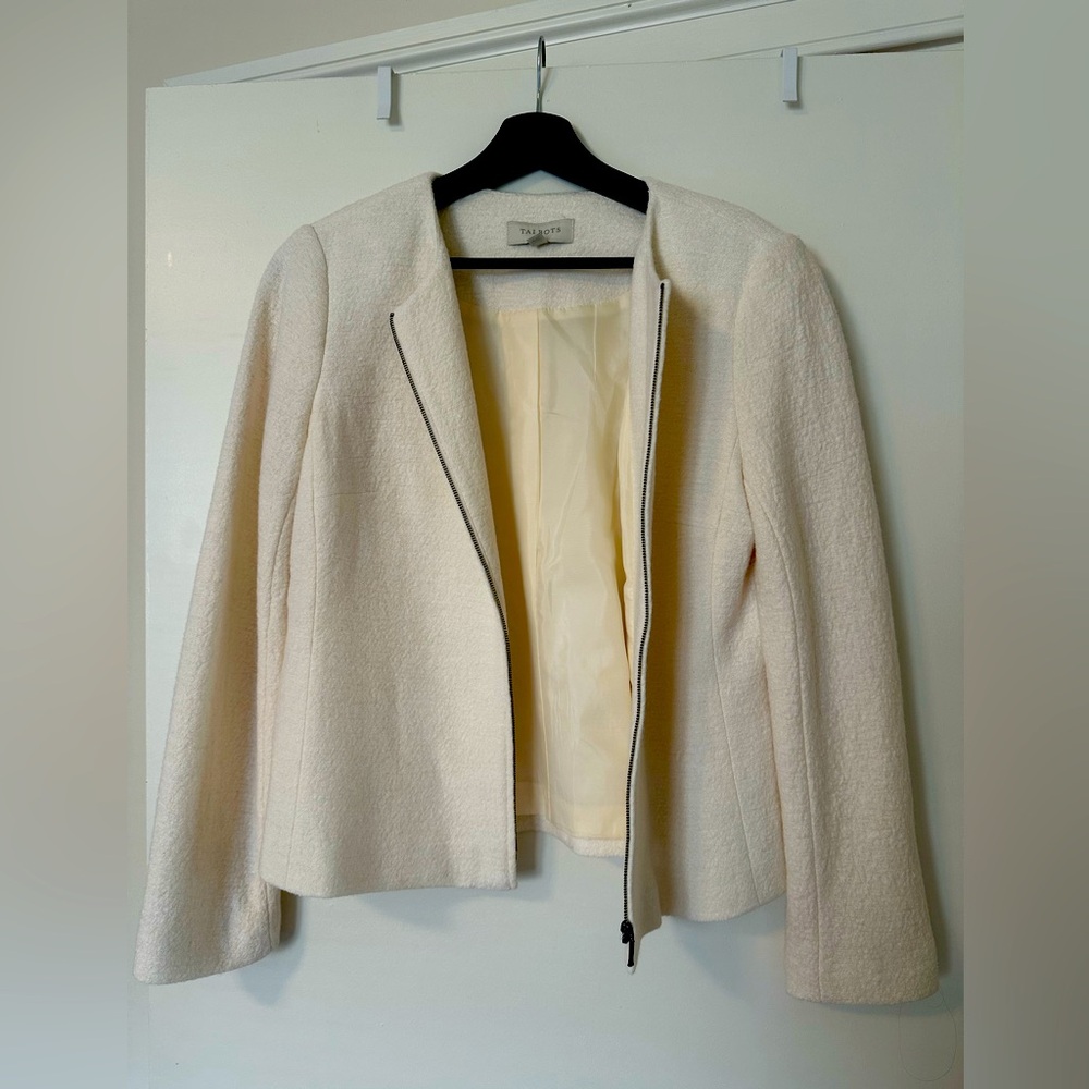 NWOT Talbots White Blazer (size 8)